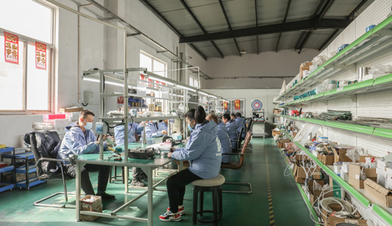 儀器大菠萝福利软件維修技術團隊